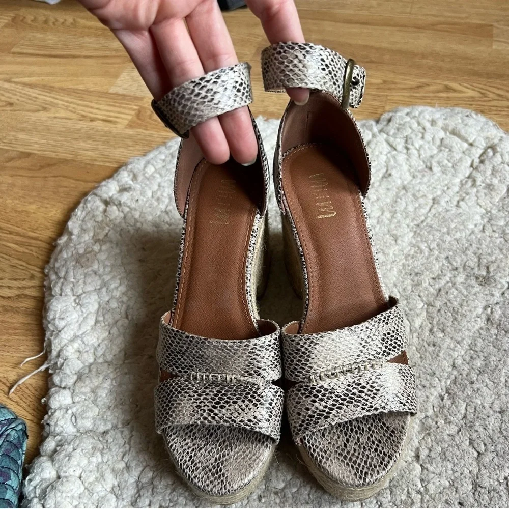 MiiM Lynn Snake Print Espadrille Sandals Size 7.5 Platform Block Heel Ankle